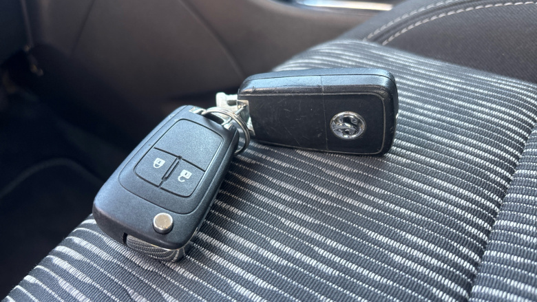 Vauxhall Mokka 1.6i Exclusiv 5dr Petrol Hatchback